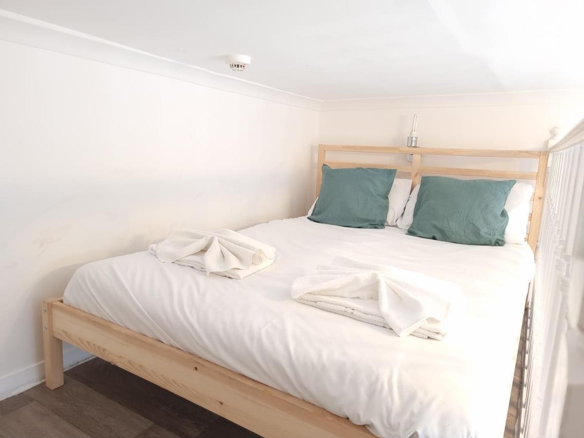 F8-Mezzanine 1St Floor Flat Fits 3 Near Paddington Apartment London Bagian luar foto